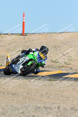 media/Apr-06-2024-CVMA (Sat) [[e845d64083]]/Race 10 Amateur Supersport Middleweight/